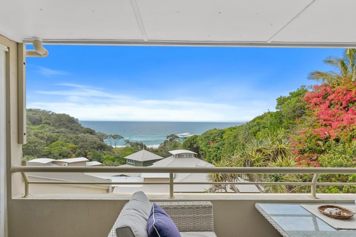 Apartment The Cove - Ocean Views - Sleeps 6